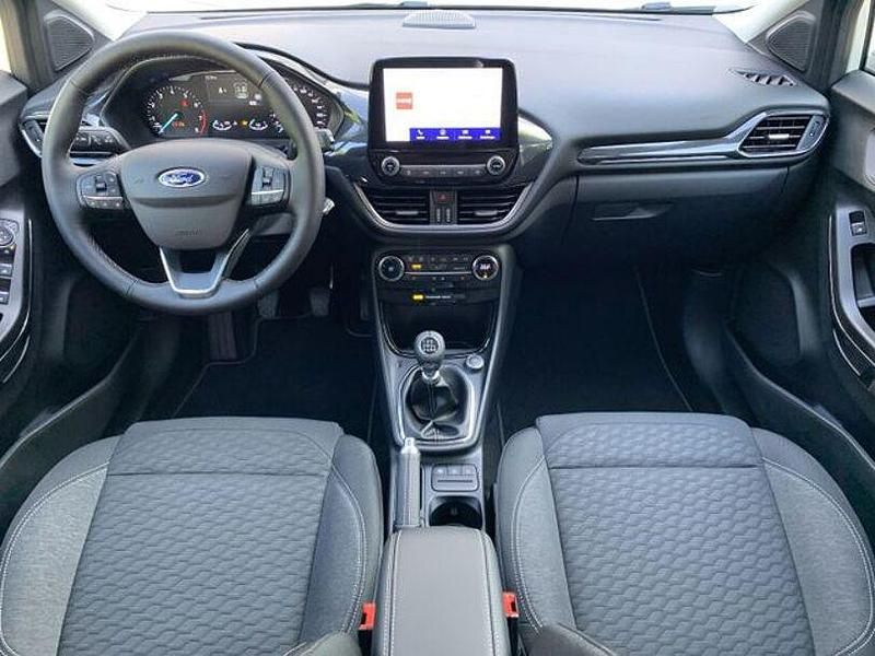 Gebraucht Ford Puma Titanium 125 PS (91 kW) 2020 Grau SUV