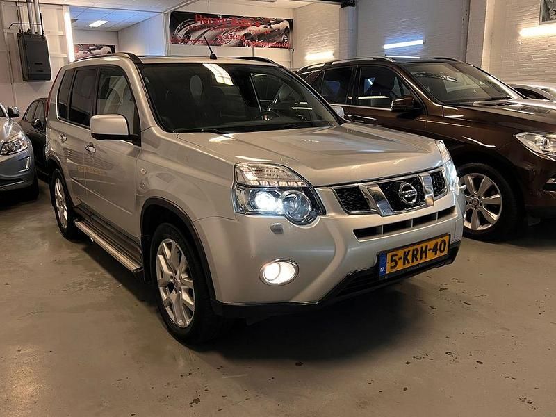 Gebraucht Nissan X-Trail 150 PS (110 kW) 2013 Grau SUV