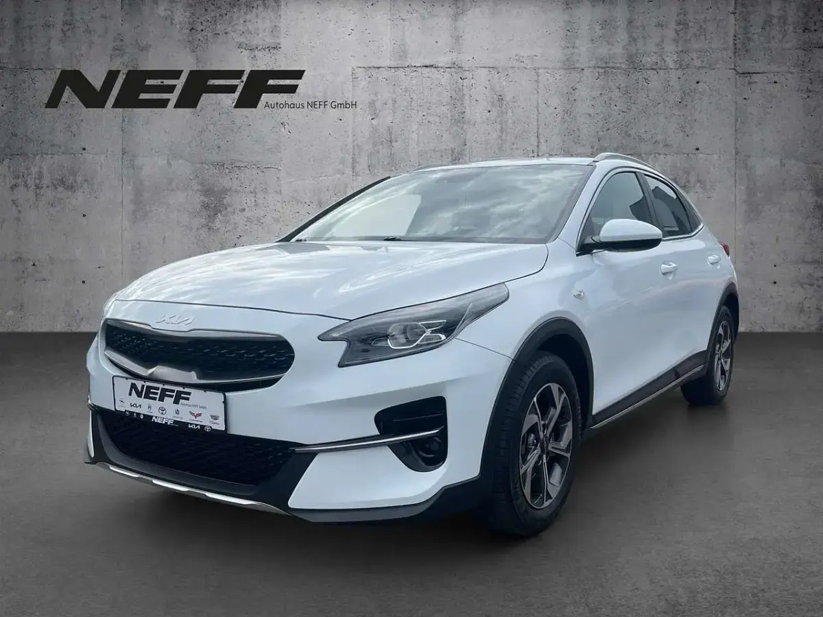 Gebraucht Kia XCeed Edition 7 120 PS (88 kW) 2022 Cararraweiss SUV