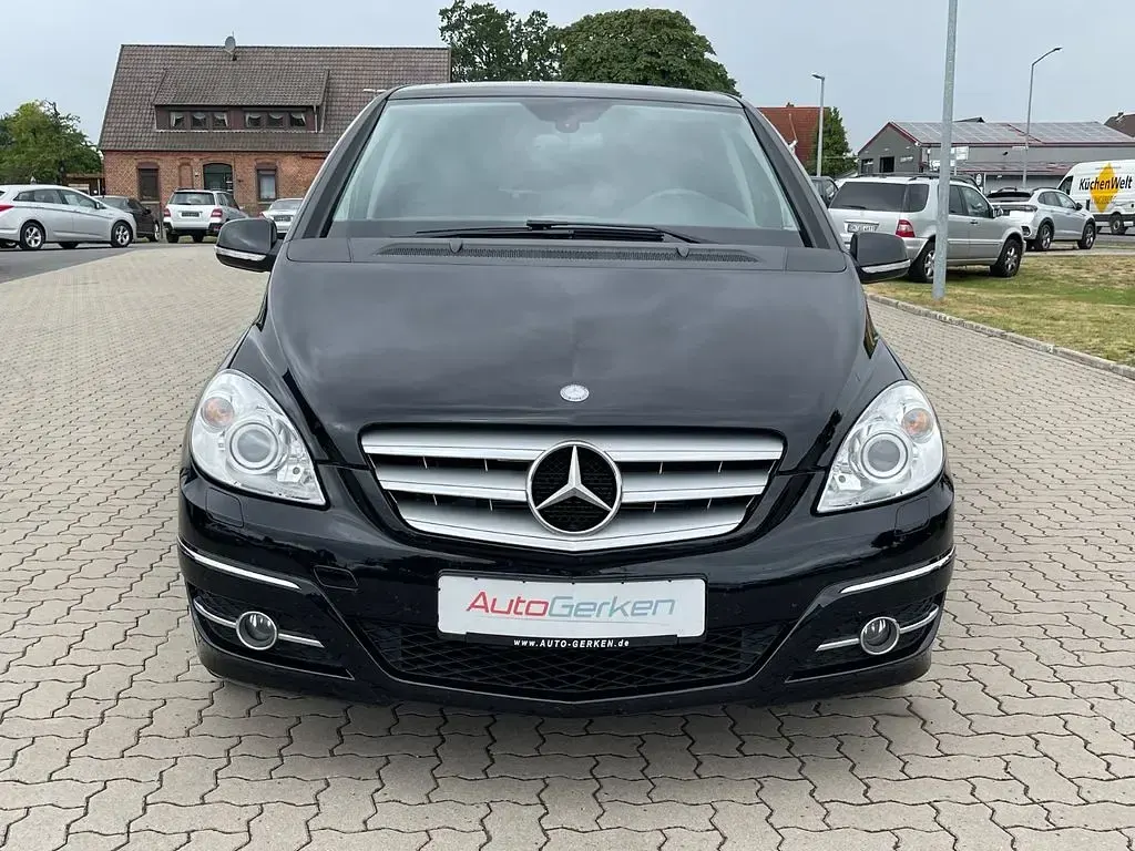 Gebraucht Mercedes B200 Sport 136 PS (100 kW) 2009 Schwarz Van / Kleinbus