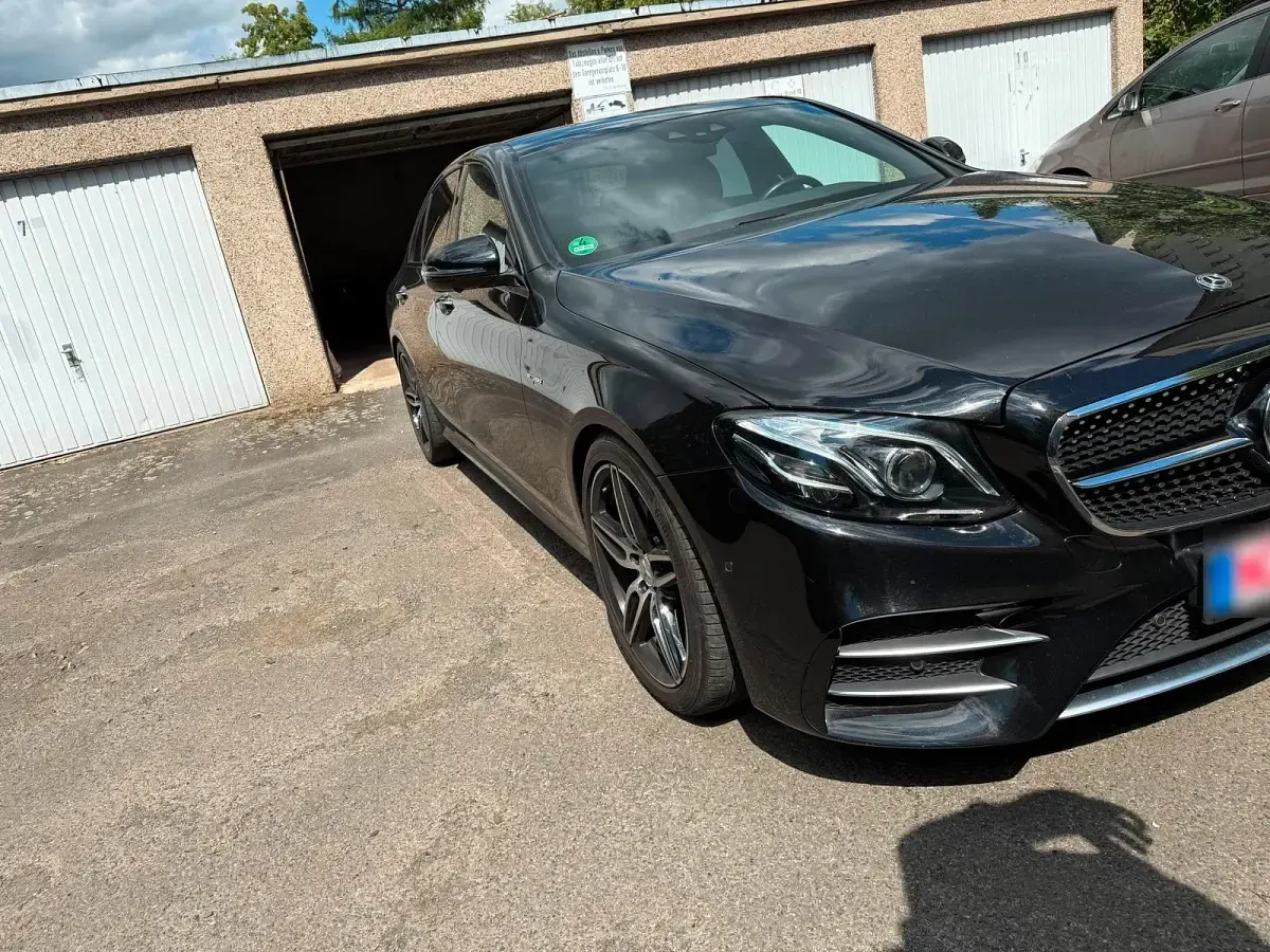Gebraucht Mercedes E43 AMG AMG 401 PS (294 kW) 2017 Schwarz Limousine