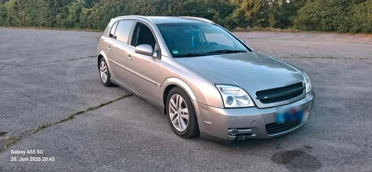 Gebraucht Opel Signum 155 PS (114 kW) 2004 Gold Kleinwagen