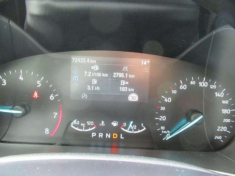 Gebraucht Ford Focus Active 125 PS (91 kW) 2022 Silber Limousine