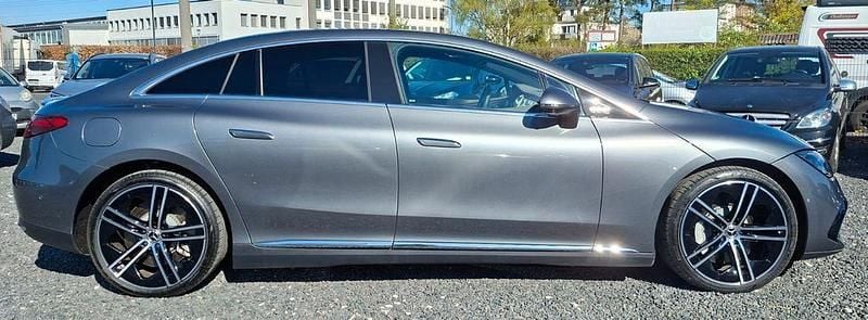Gebraucht Mercedes EQE500 300 kW (408 PS) 2024 Grau Limousine