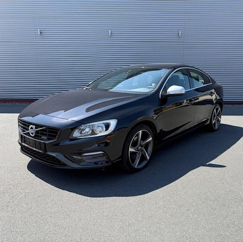 Schwarz Gebraucht 2015 Volvo S60 Limousine | 11.500 € (Fairer Preis) - Bild 1/4