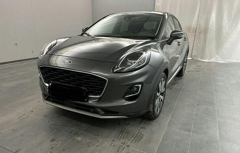 Grau Gebraucht 2022 Ford Puma Titanium X SUV | 19.900 € (Fairer Preis) - Bild 1/4