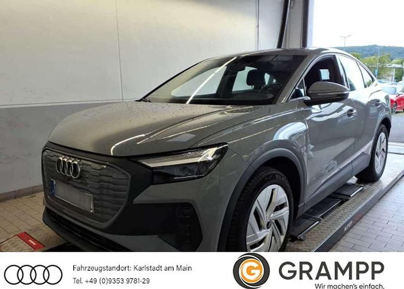 Kieselgrau Gebraucht 2022 Audi Q4 e-tron SUV | 25.840 € (Teuer) - Bild 1/4