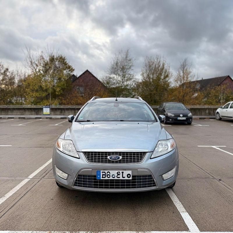 Grau Gebraucht 2010 Ford Mondeo Titanium Kombi | 3.000 € (Superpreis) - Bild 1/4