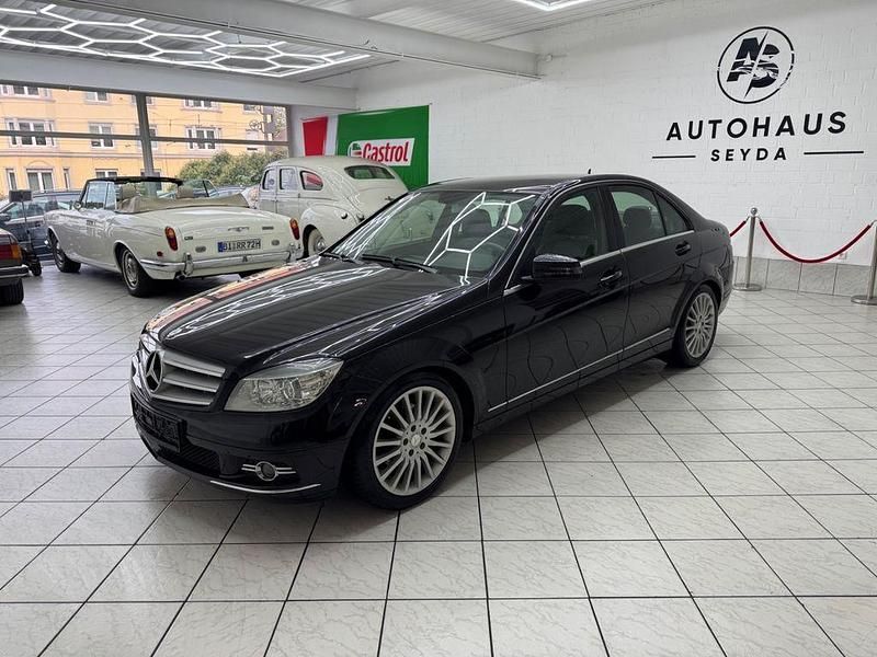 Gebraucht Mercedes C300 231 PS (169 kW) 2010 Schwarz Limousine