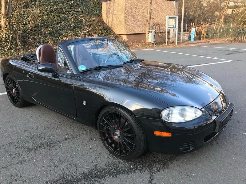 Gebraucht Mazda MX5 110 PS (80 kW) 2002 Schwarz Cabrio