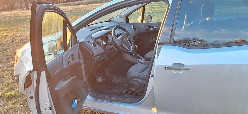 Gebraucht Opel Meriva Innovation 110 PS (80 kW) 2011 Silber Van / Kleinbus