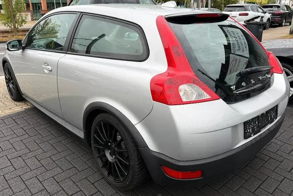 Gebraucht Volvo C30 Kinetic 125 PS (91 kW) 2008 Silber Kleinwagen