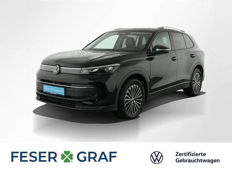 Deep black perleffekt Gebraucht 2024 VW Tiguan Life SUV | 34.440 € (Fairer Preis) - Bild 1/2