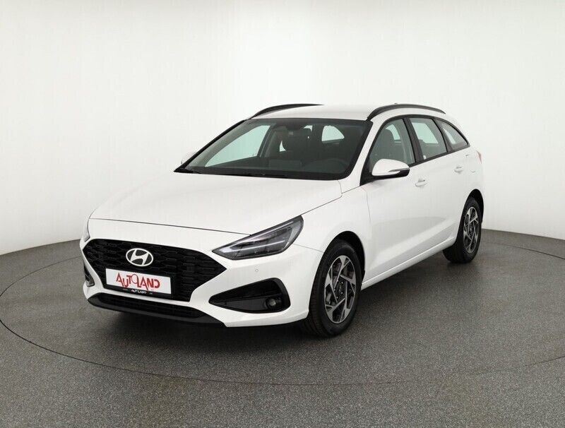 Weiß Neu 2024 Hyundai i30 Kombi | 23.490 € (Fairer Preis) - Bild 1/4