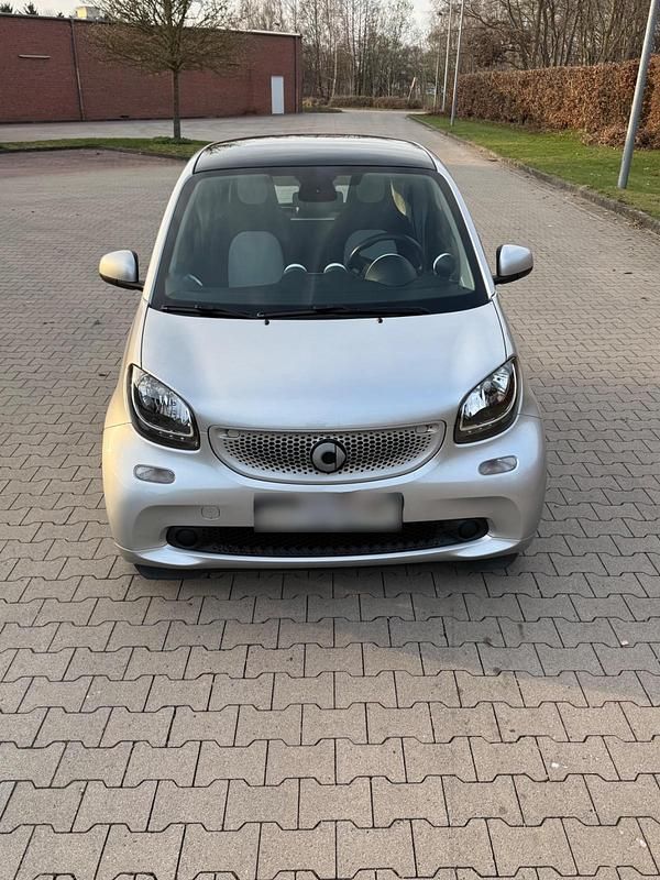 Gebraucht Smart ForTwo Coupé 71 PS (52 kW) 2014 Silber Coupé
