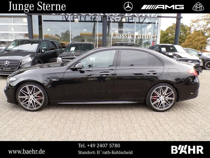 Używany Mercedes C63 S E Performance Premium 476 KM (350 kW) 2024 Czarny Sedan/Limuzyna