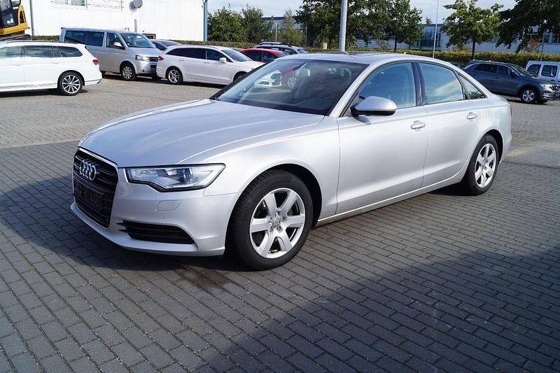 Silber Gebraucht 2011 Audi A6 Sport Limousine | 9.450 € (Fairer Preis) - Bild 1/4
