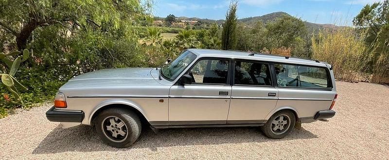 Silber Gebraucht 1991 Volvo 240 Kombi | 7.900 € - Bild 1/4