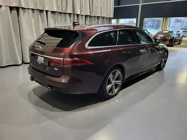 Gebraucht Jaguar XF S 301 PS (221 kW) 2018 Rossello red Kombi