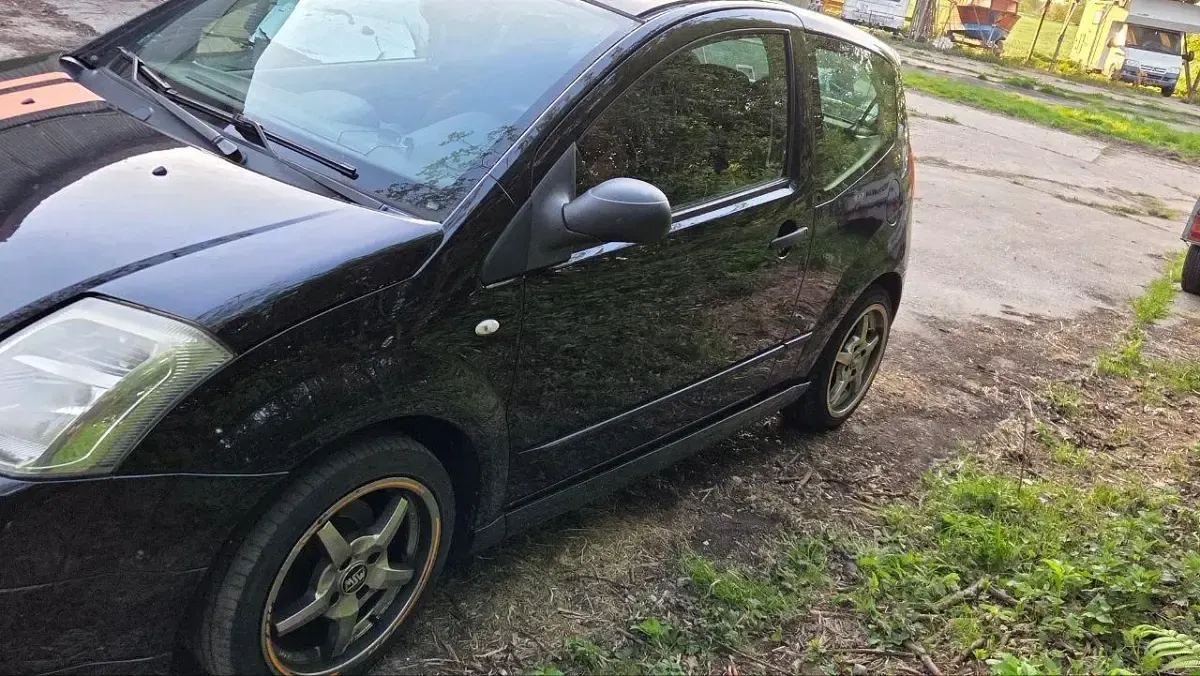 Gebraucht Citroën C2 90 PS (66 kW) 2006 Schwarz Kleinwagen