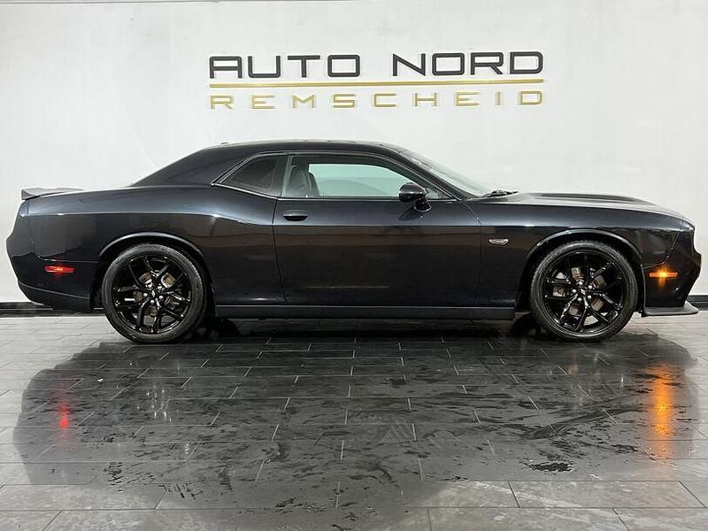 Gebraucht Dodge Challenger 377 PS (277 kW) 2019 Blau Coupé