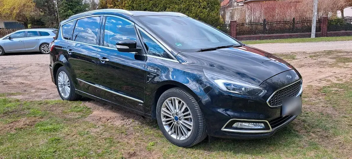 Gebraucht Ford S-MAX Vignale 180 PS (132 kW) 2017 Schwarz Van / Kleinbus