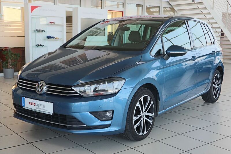Pacific blue metallic Gebraucht 2016 VW Golf VII Allstar Limousine | 14.999 € (Fairer Preis) - Bild 1/4