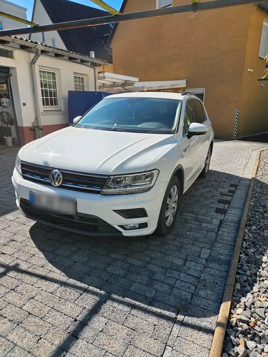 Gebraucht VW Tiguan 150 PS (110 kW) 2018 Weiß SUV