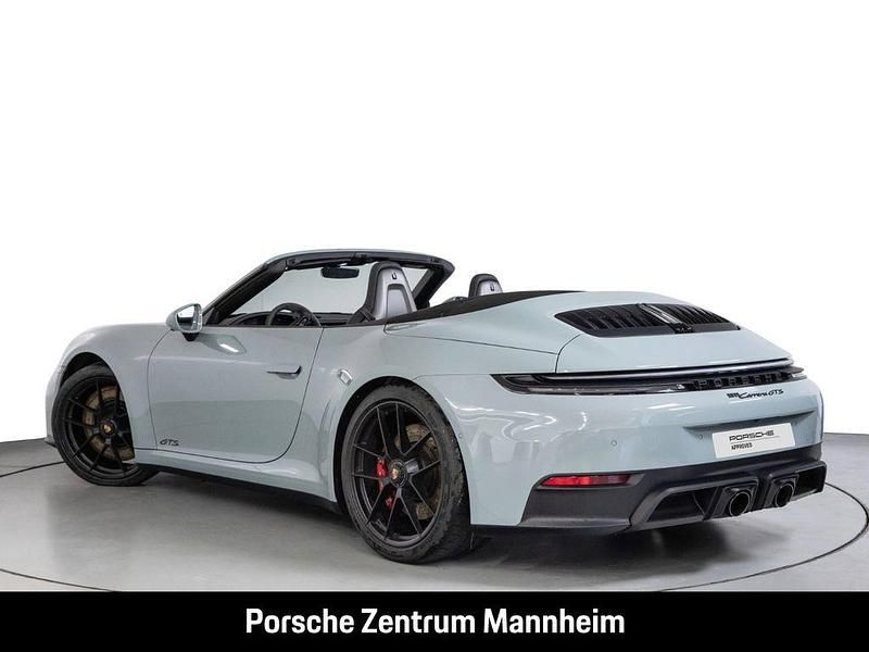 Gebraucht Porsche 911 Carrera Cabriolet 541 PS (397 kW) 2024 Grün Cabrio