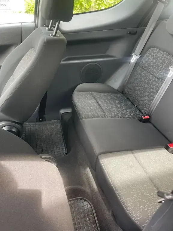 Gebraucht Mitsubishi Colt Edition 75 PS (55 kW) 2010 Weiß Kleinwagen