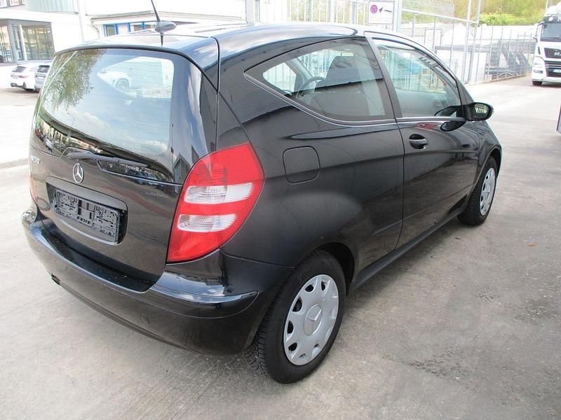 Gebraucht Mercedes A150 95 PS (69 kW) 2007 Schwarz Kleinwagen