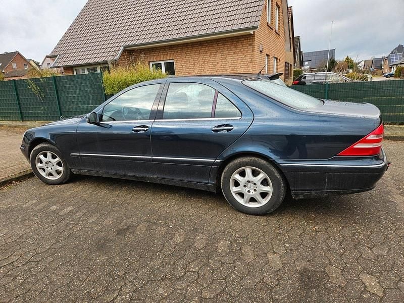 Gebraucht Mercedes 320 224 PS (164 kW) 2002 Blau Limousine