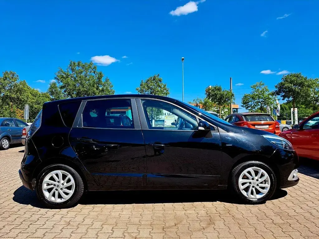 Gebraucht Renault Scénic III LIMITED 132 PS (97 kW) 2015 Schwarz Van / Kleinbus