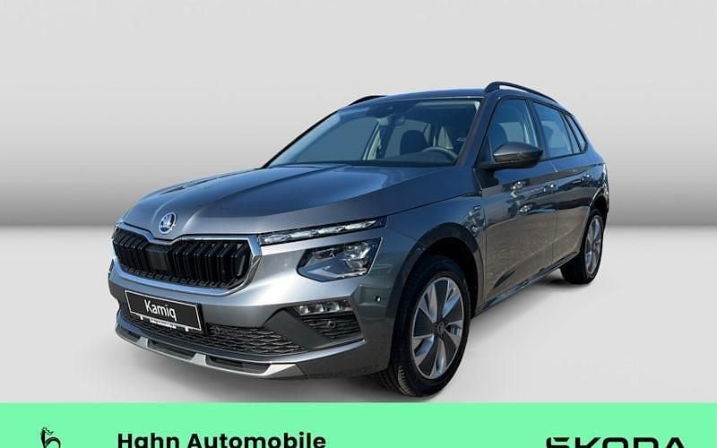 Grau Neu 2025 Skoda Kamiq Drive SUV | 32.490 € (Fairer Preis) - Bild 1/4