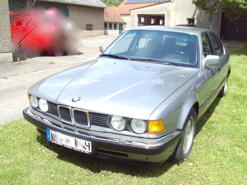 Gebraucht BMW 735 211 PS (155 kW) 1986 Silber Limousine