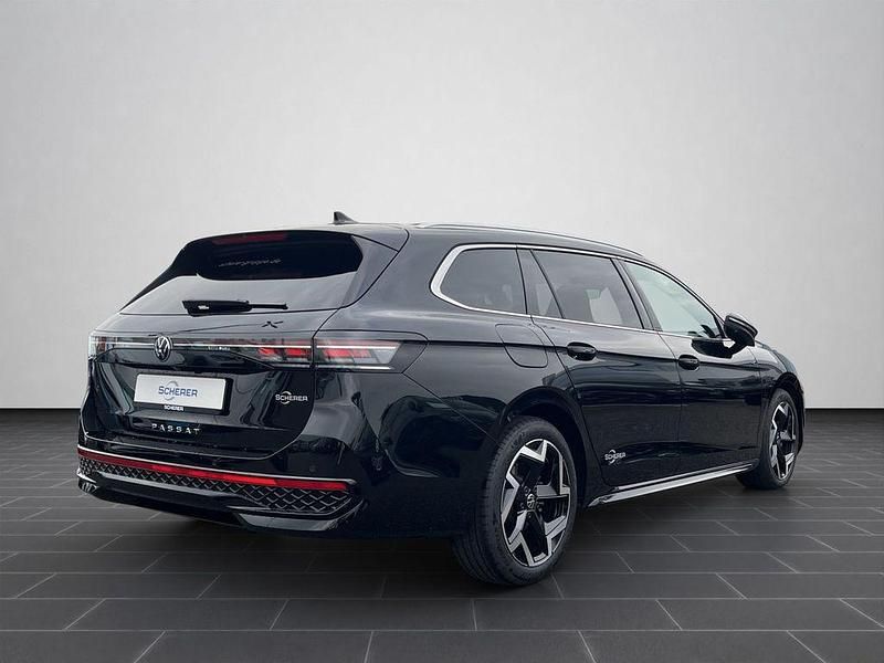 Usata VW Passat IQ Drive 150 CV (110 kW) 2025 Nero Station wagon