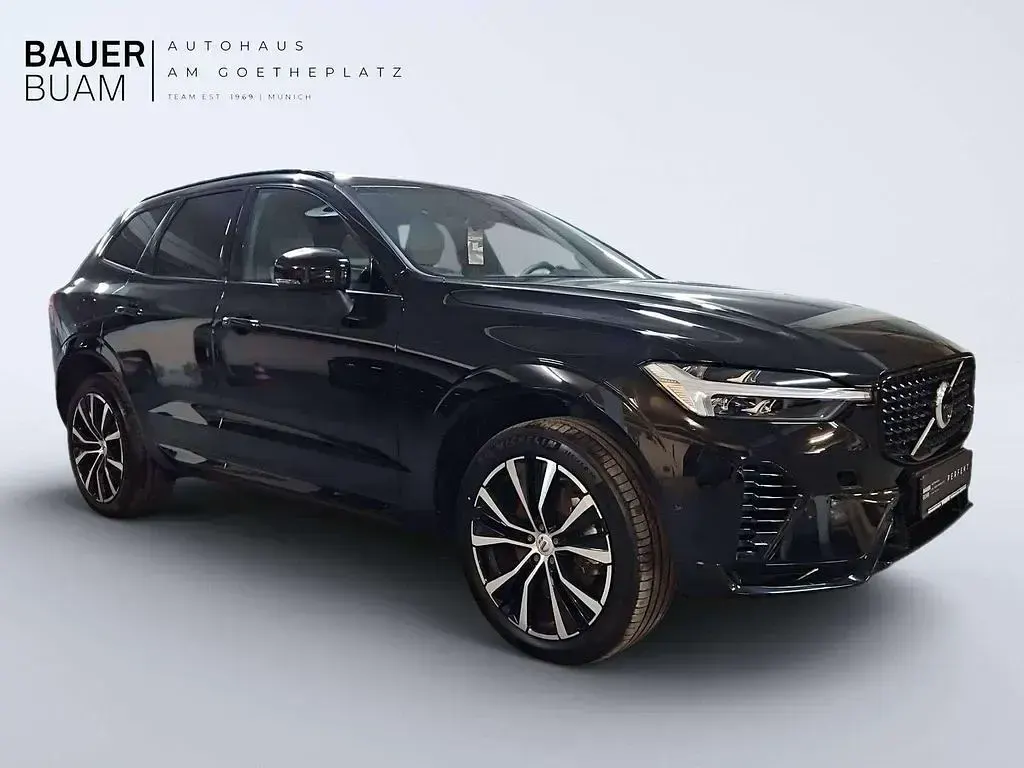Gebraucht Volvo XC60 R-Design 253 PS (186 kW) 2022 Onyx black / metallic SUV
