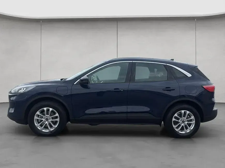 Gebraucht Ford Kuga Titanium 224 PS (164 kW) 2022 Blazer blue SUV