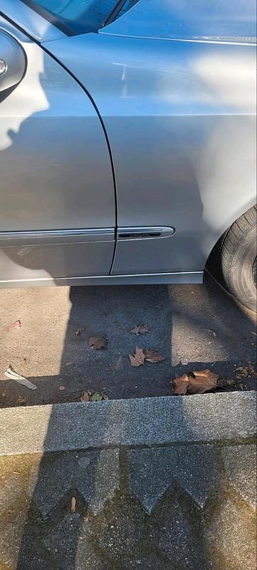 Gebraucht Mercedes E280 190 PS (139 kW) 2004 Grau Kombi