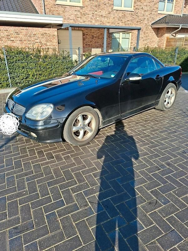 Gebraucht Mercedes SLK200 163 PS (119 kW) 2000 Schwarz Cabrio
