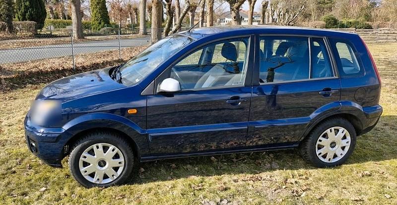 Gebraucht Ford Fusion 80 PS (58 kW) 2012 Blau Kleinwagen