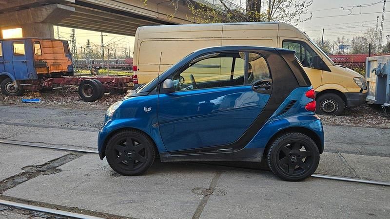 Gebraucht Smart ForTwo Coupé Pure 61 PS (44 kW) 2007 Blau Coupé