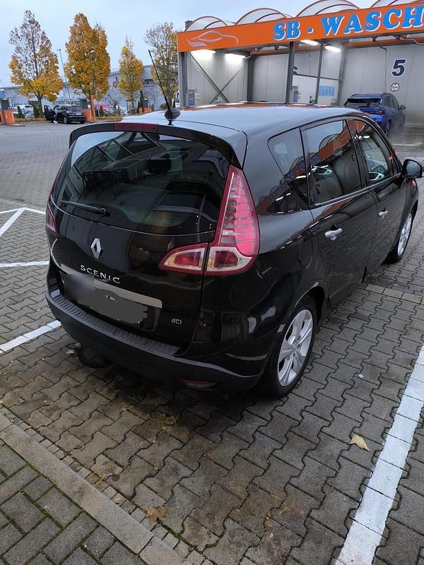 Gebraucht Renault Mégane III 132 PS (97 kW) 2010 Schwarz Kleinwagen