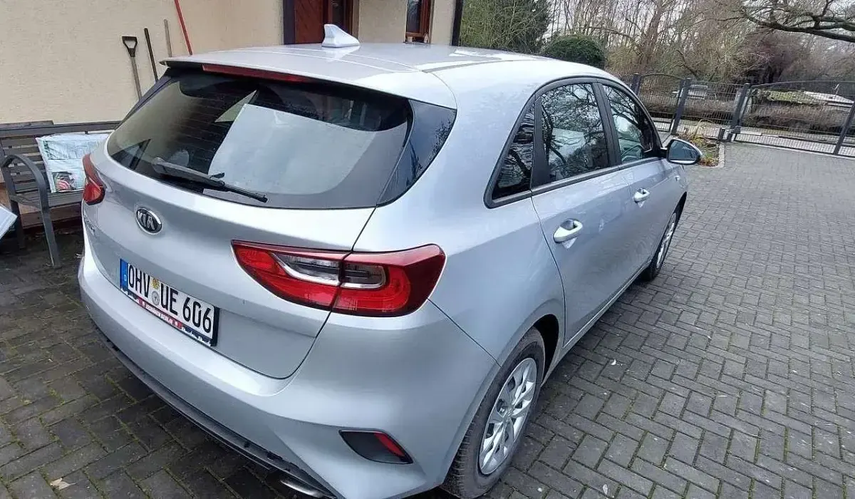 Gebraucht Kia Ceed Attract 101 PS (74 kW) 2020 Kleinwagen