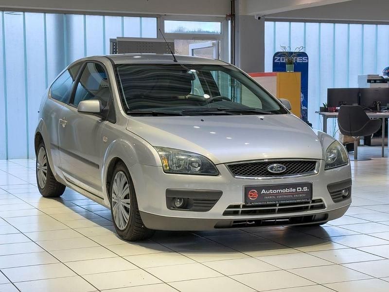 Gebraucht Ford Focus Sport 101 PS (74 kW) 2005 Silber Limousine