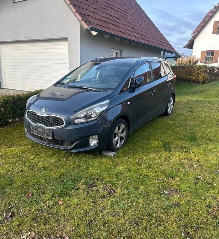 Grau Gebraucht 2014 Kia Carens Van / Kleinbus | 2.550 € (Guter Preis) - Bild 1/4