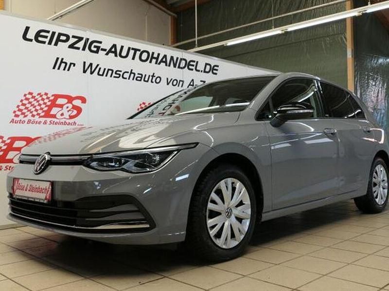 Gebraucht VW Golf VIII Move 150 PS (110 kW) 2023 Grau Limousine