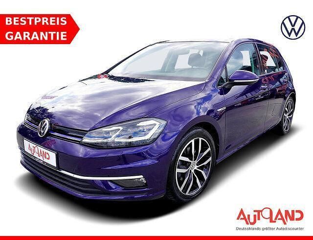 Blau Gebraucht 2019 VW Golf VII Highline Limousine | 17.890 € (Fairer Preis) - Bild 1/4