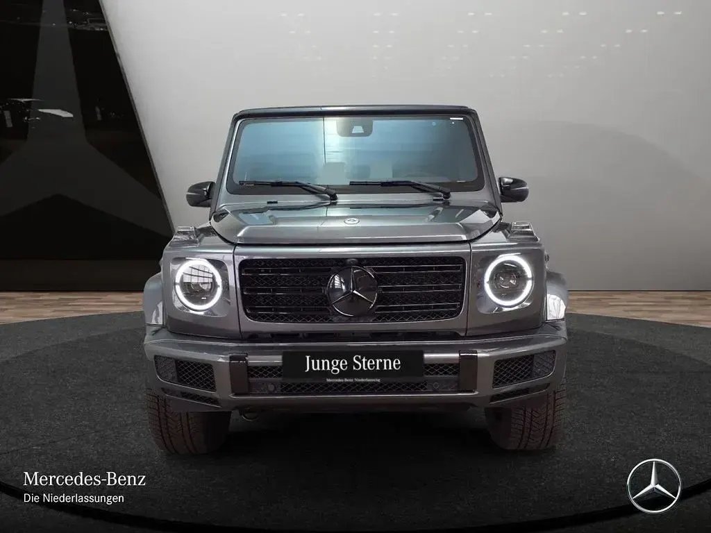 Gebraucht Mercedes G500 AMG 421 PS (309 kW) 2024 Grau SUV