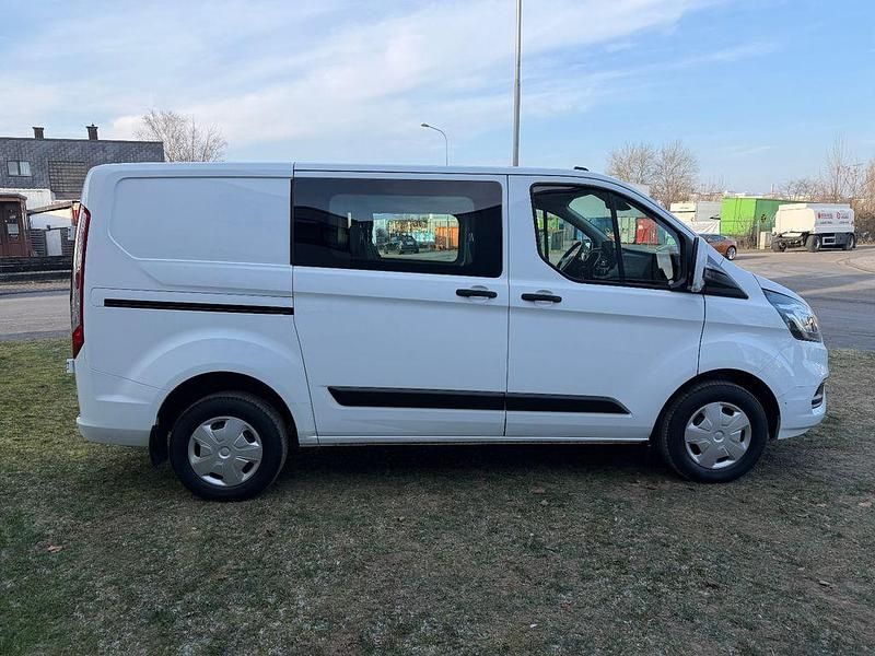 Gebraucht Ford Transit Custom 131 PS (96 kW) 2019 Frozen white Van / Kleinbus